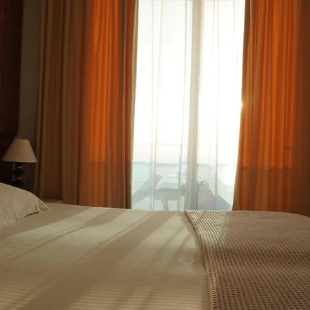 Miami Ii Hotell
