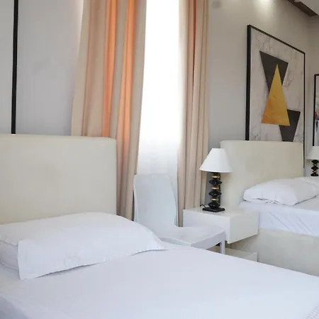 Hotel Miami Ii Golem (Tirana)