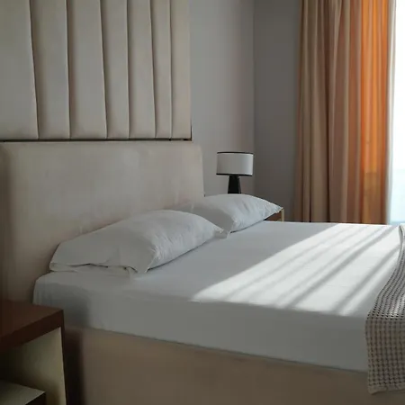 Miami Ii 4*