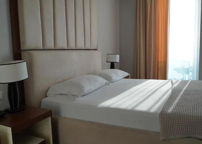 Miami Ii 4*