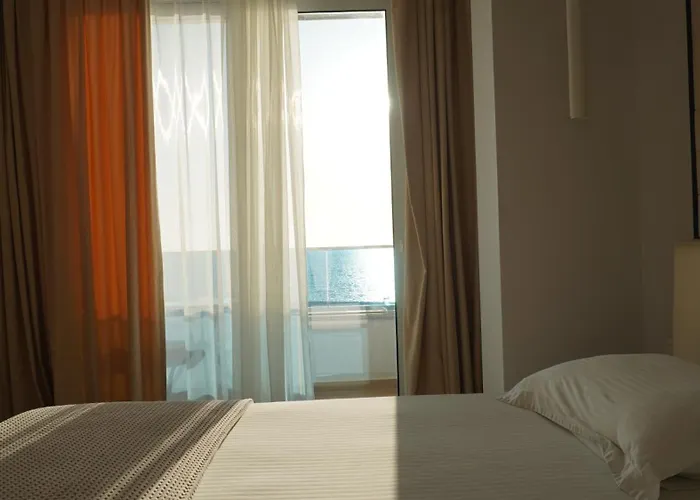 Miami Ii Hotell 4*